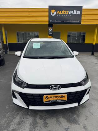 HYUNDAI HB20S 1.0 12V FLEX COMFORT MANUAL HYUNDAI HB20S 1.0 12V FLEX COMFORT MANUAL